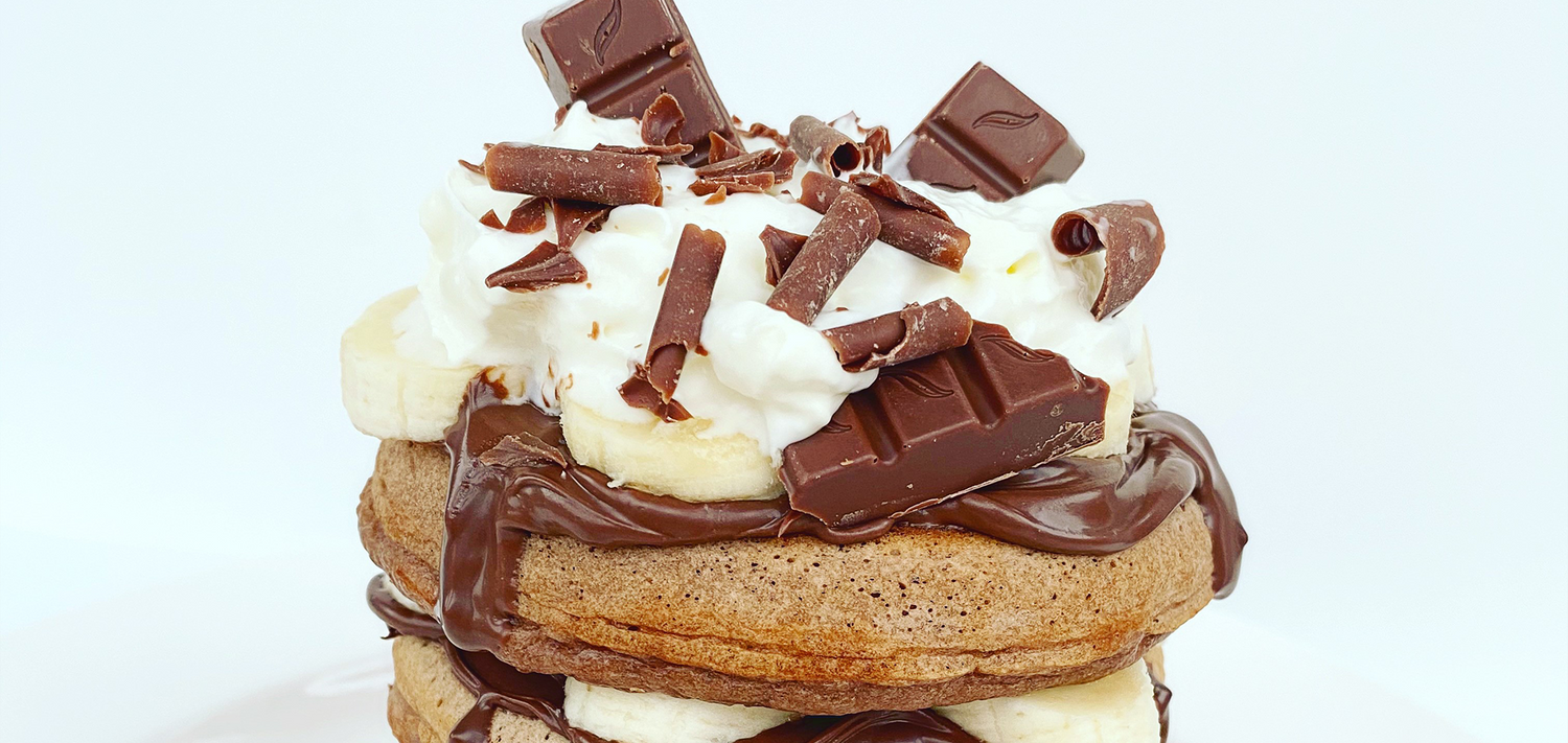 FEEL GOOD FOOD | CHOCOLATE & BANANA PANCAKES